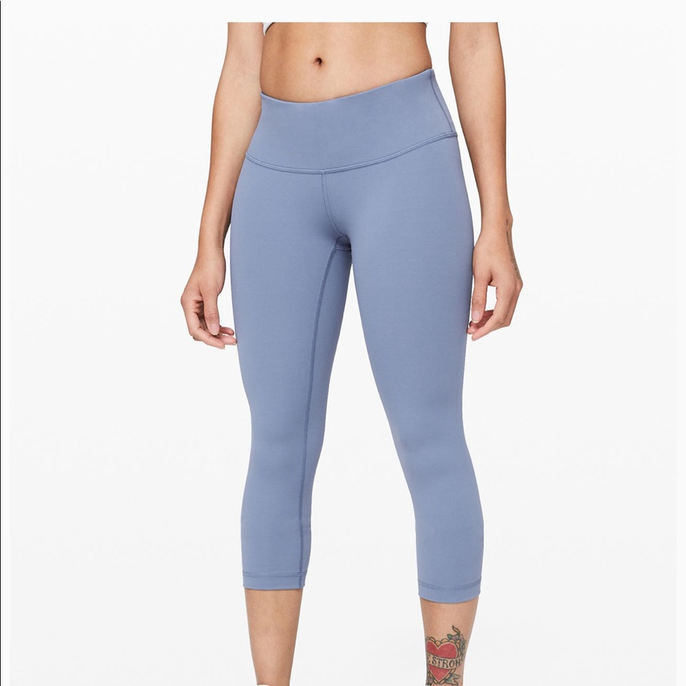 Lululemon wunder under crop pants; size 6